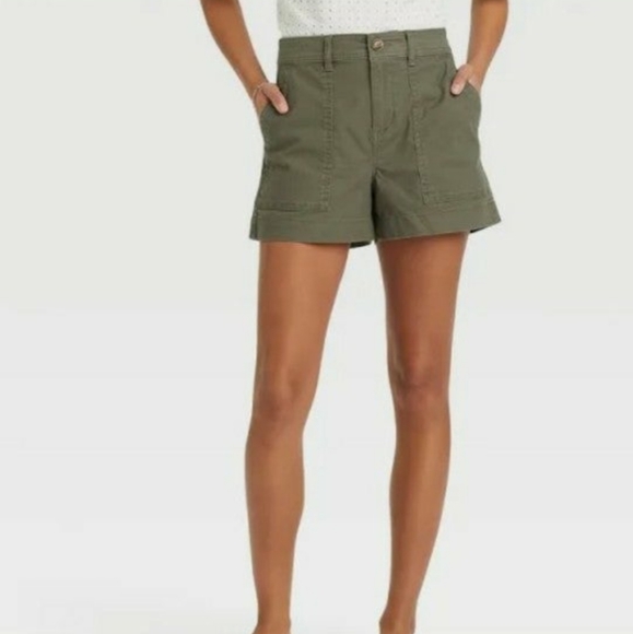 NWT WOMEN'S A NEW DAY PLUS SIZE HIGH RISE UTILITY SHORTS - Picture 8 of 11